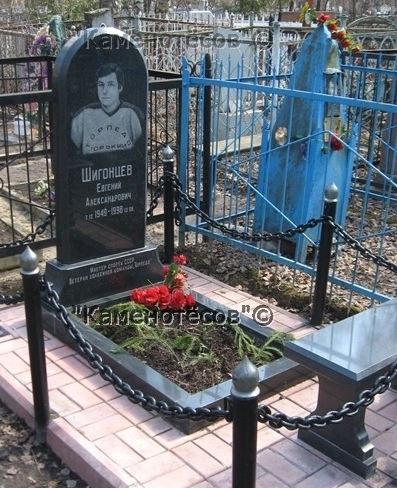 Памятник Шигонцеву